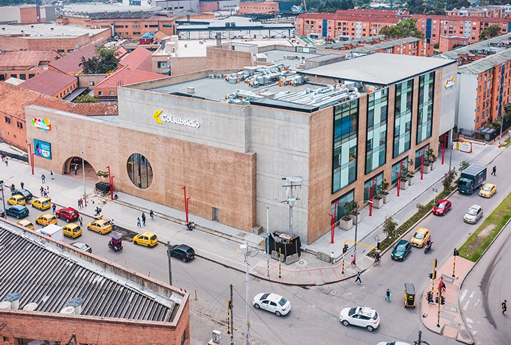 Parte exterior del del Bloc Plaza de las Américas Colsubsidio