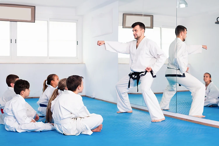 Escuela deportiva de karate