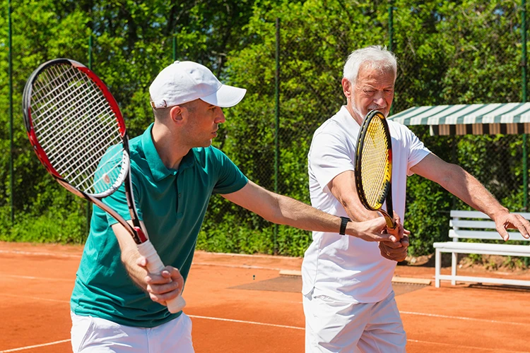 Clase de tenis de campo