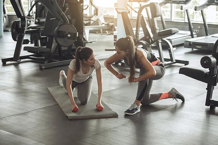 Mujeres haciendo ejercicio