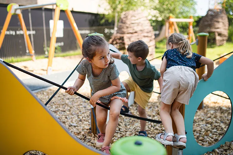 Niños en el parque