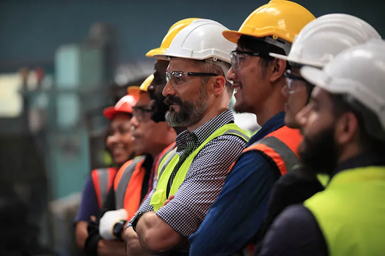 Hombre reunidos trabajando