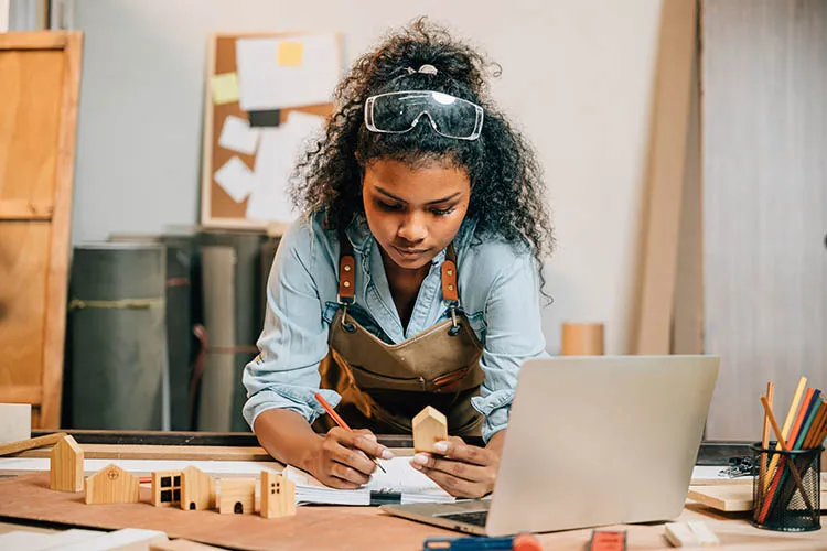 Mujer arquitecta