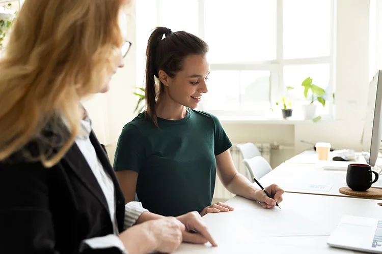 Mujeres trabajando