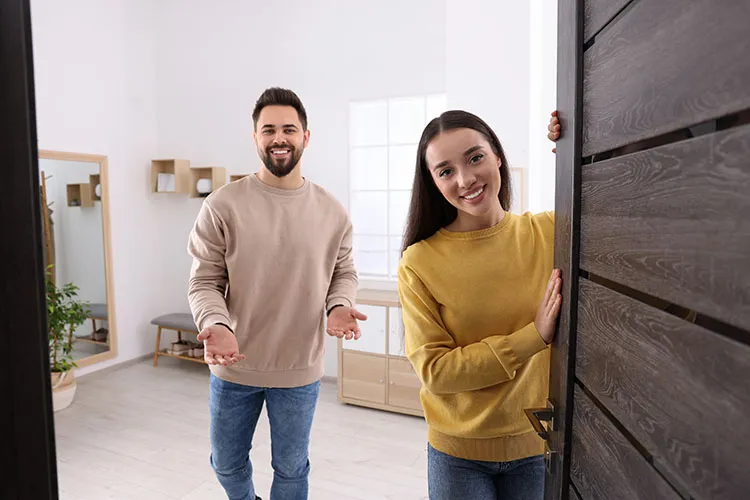 Pareja sonriente