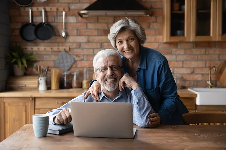 Personas pensionadas con su afiliación Colsubsidio