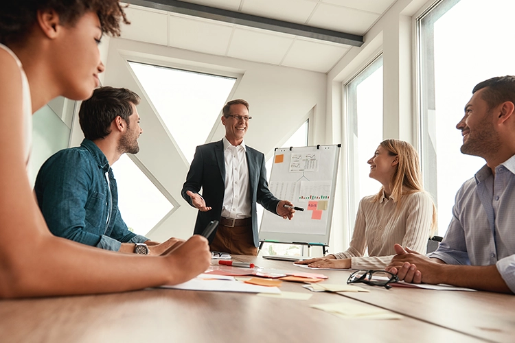 Grupo de trabajo conversando