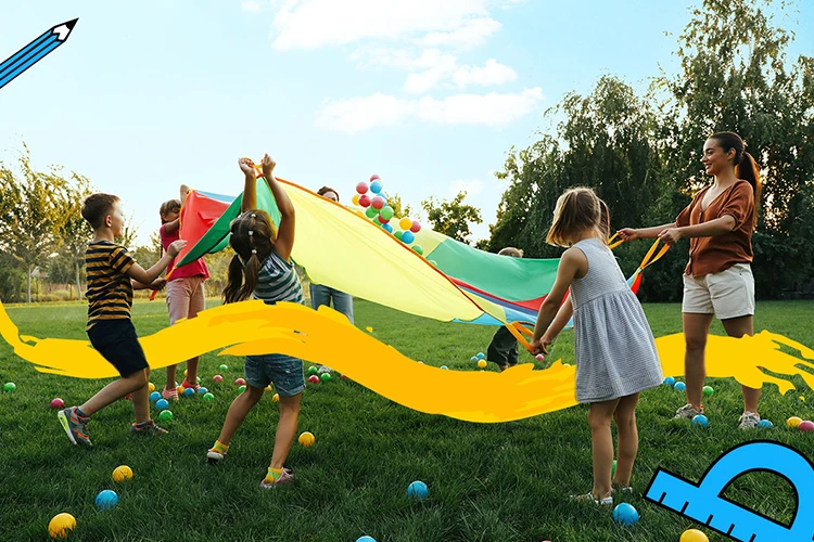 niños jugando al aire libre