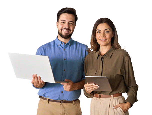 Personas con su computador y tablet
