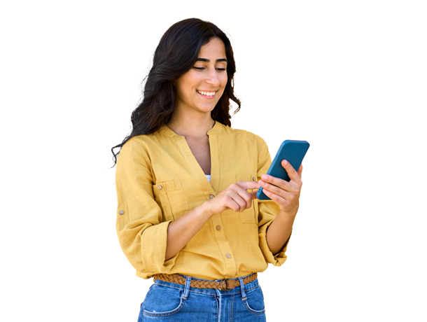 Mujer viendo el celular