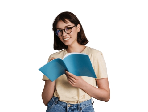 Mujer leyendo en biblioteca móvil